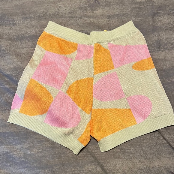 NWT VRG Girl L.A. Feeling Knit Shorties - Picture 7 of 7